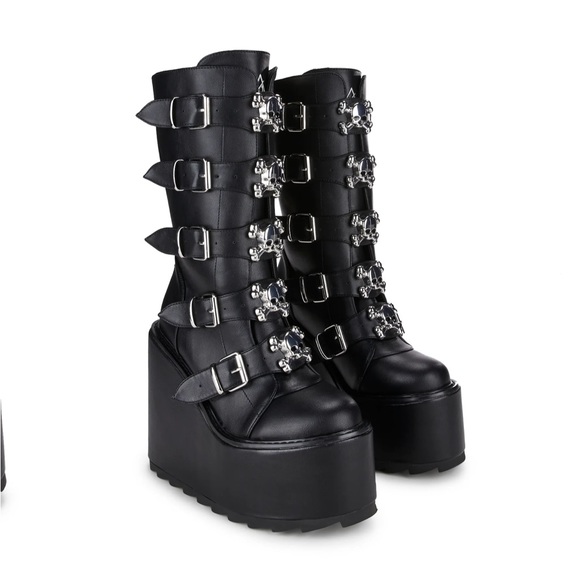 Dolls Kill Dune Skull platform boots - Picture 1 of 4